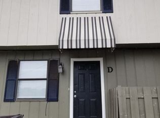 801 Teaberry Ln APT B, Knoxville, TN 37919