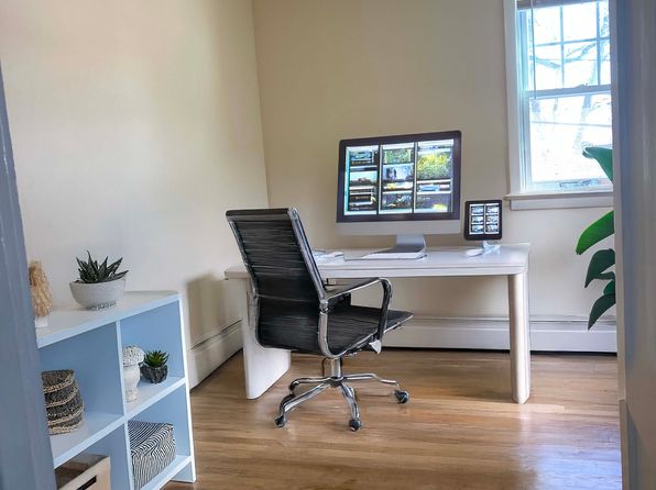 (undisclosed Address)