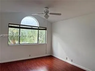 Parc Vista Condo — Photo 3