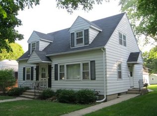 521 Anderson Blvd APT 2, Geneva, IL 60134