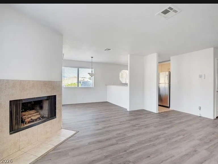 5034 S Rainbow Blvd #102 — Photo 2