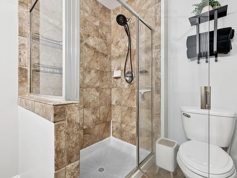 4705 Brighton Village Dr — Photo 23