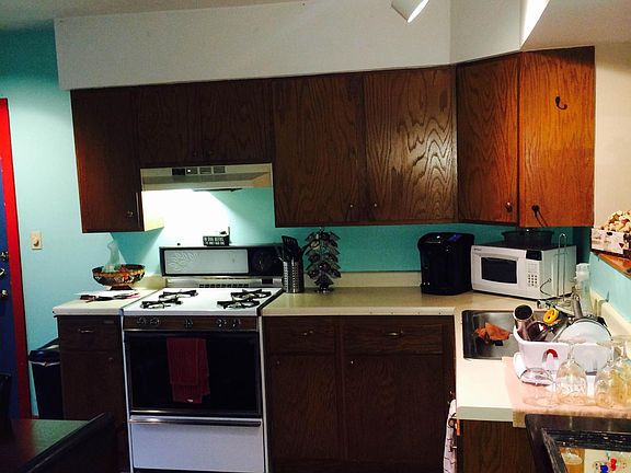 3rd image of 2600 Emerson Ave S #2