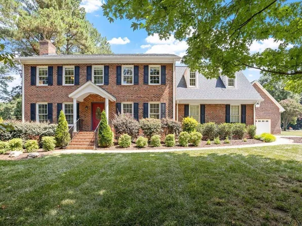 4925 Birchleaf Dr, Raleigh, NC 27606