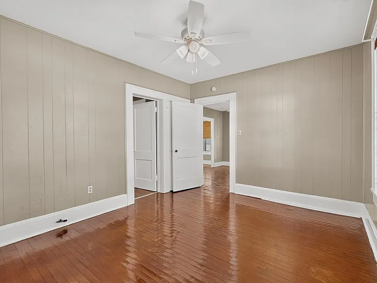 4008 Burnet Rd — Photo 21
