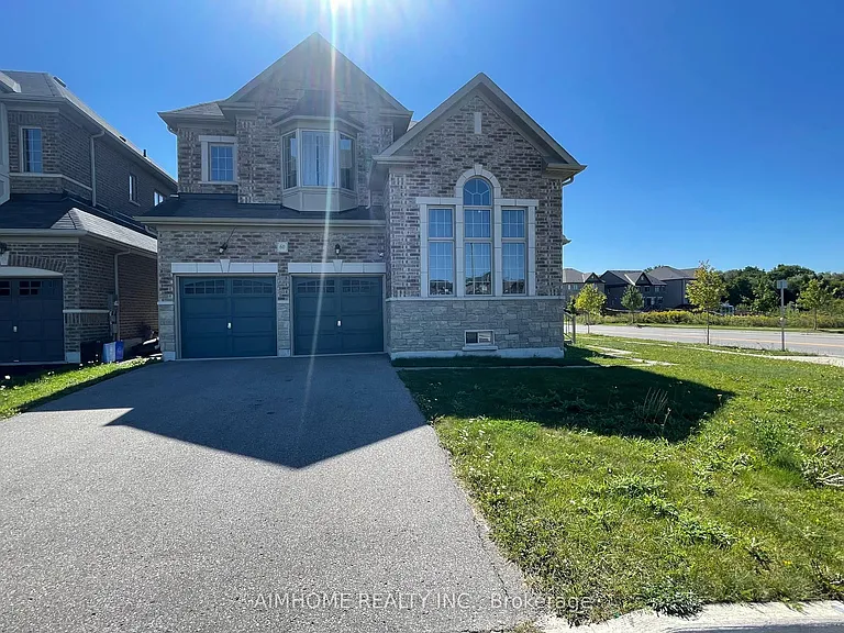 60 Baleberry Cres — Photo 3