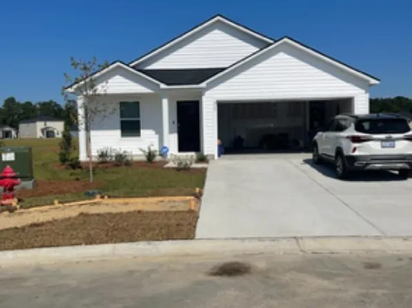 315 Little Caboose Rd, Loris, SC 29569