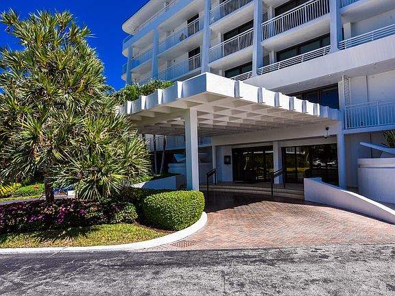 3rd image of 2600 S Ocean Blvd APT 402S