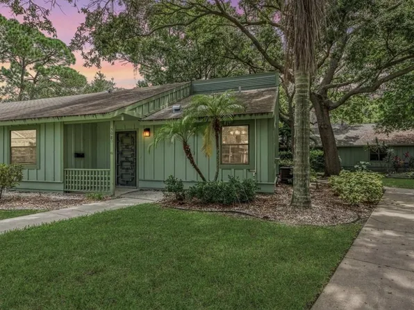 5080 Barrington Cir, Sarasota, FL