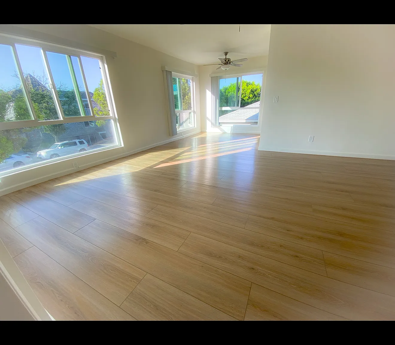 2 bed, 100 sqft, $2,400 — Photo 1
