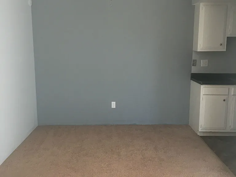 Trenton Place Apartments — Photo 38