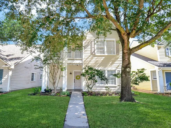 9846 Farrell Dr, Houston, TX 77070