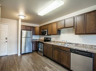 Creekside at Osgood Apartments, Fargo, ND 58104