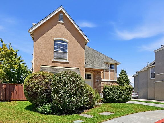 3rd image of 45 Canterbury Pl