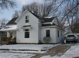 809 N B St, Oskaloosa, IA 52577