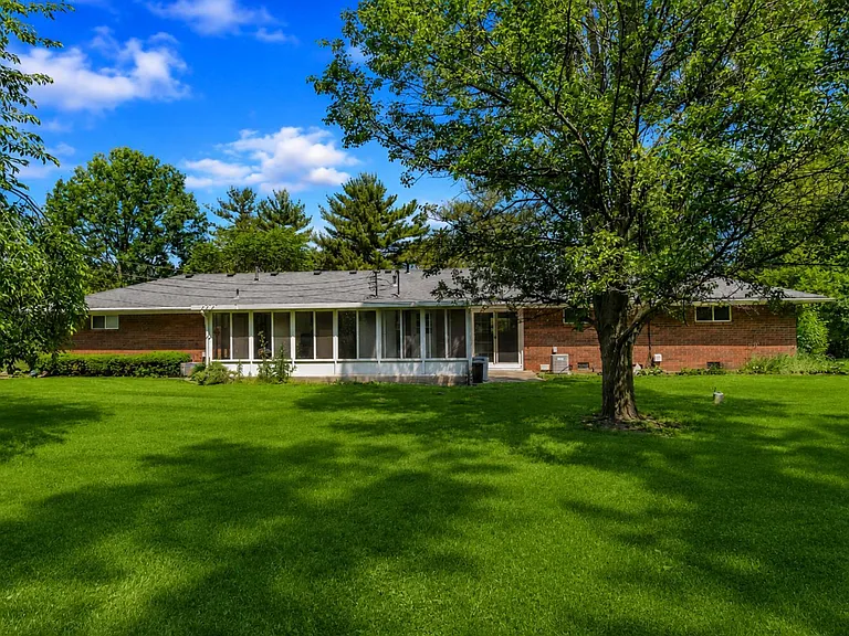 29102 Hufford Rd #B — Photo 5