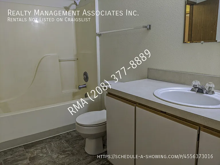 4835 W Sheila Ln #202 — Photo 8
