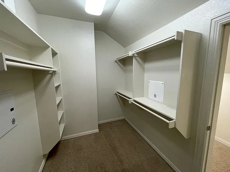 1616 Carpenter Dr — Photo 24