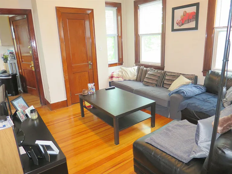 14 Chandler St #3 — Photo 15