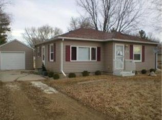 208 3rd St, Hayward, MN 56043