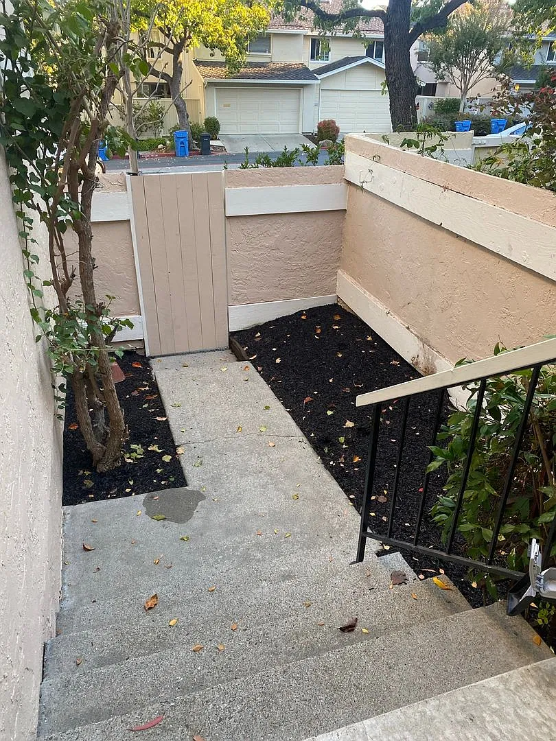 3 bedroom and 2.5 bathroom townhome 2 blocks from Heather Farms $3950/month! — Photo 4