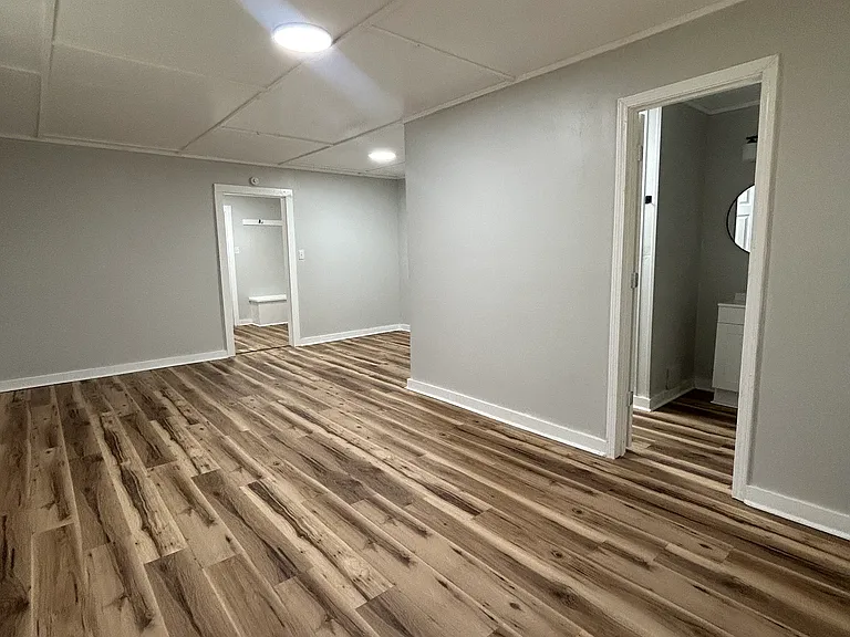 310 Bounds St — Photo 16