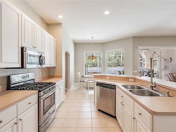 2nd image of 18169 Heron Walk Dr