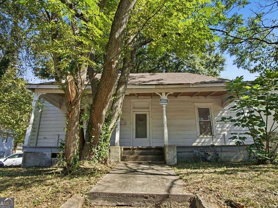 1st image of 1023 Curran St NW