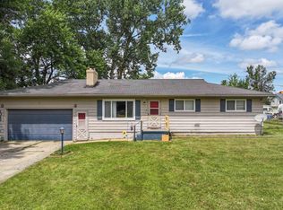 1046 Angola Ave, Mount Morris, MI 48458