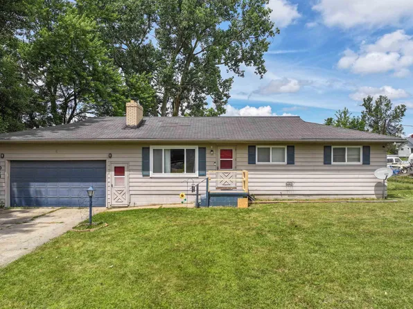 1046 Angola Ave, Mount Morris, MI 48458