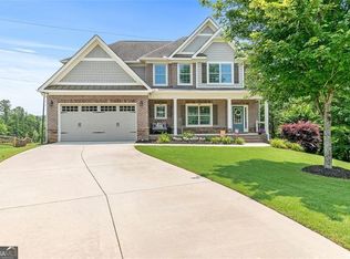 466 Sweet Apple Ln, Buford, GA 30518