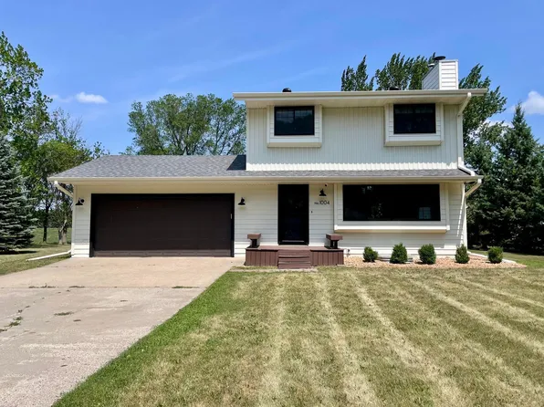 1004 63rd Ave N, Moorhead, MN 56560