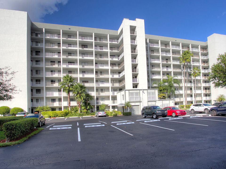 1st image of 2217 Cypress Island Dr APT 304