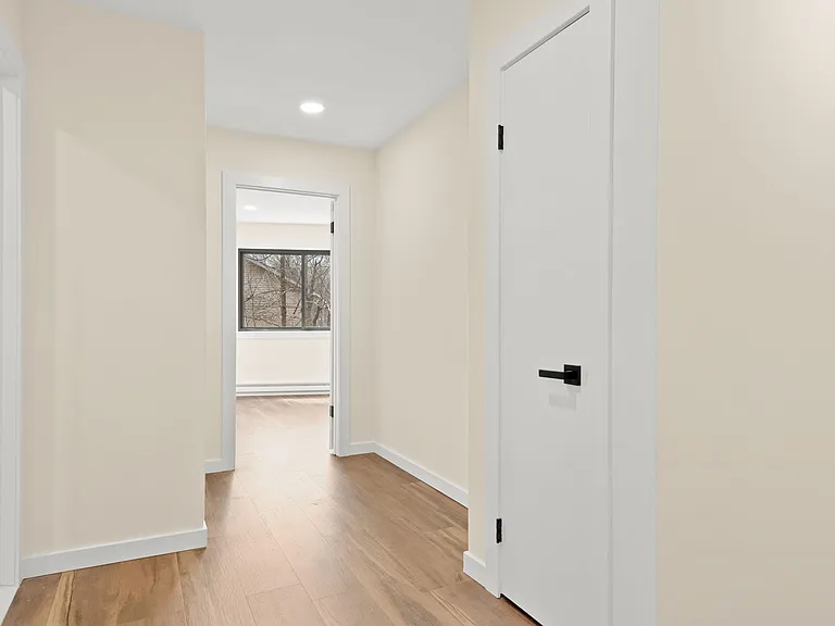311 Panther Rd — Photo 32