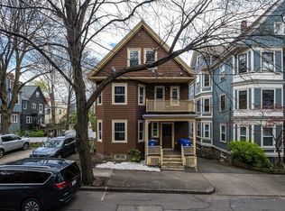 39 Perry St #1, Brookline, MA 02445