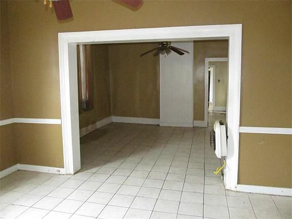 4th image of 1500 Pace Blvd