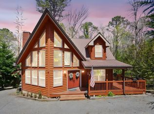 1466 Newport Dr, Ellijay, GA 30540