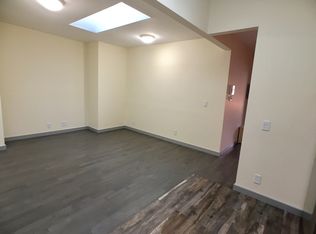 5918 Bleecker St, Ridgewood, NY 11385