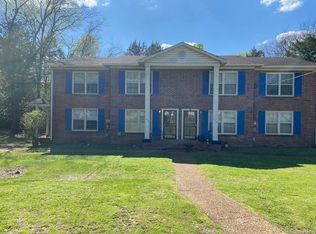 762 Holder Dr, Nashville, TN 37217