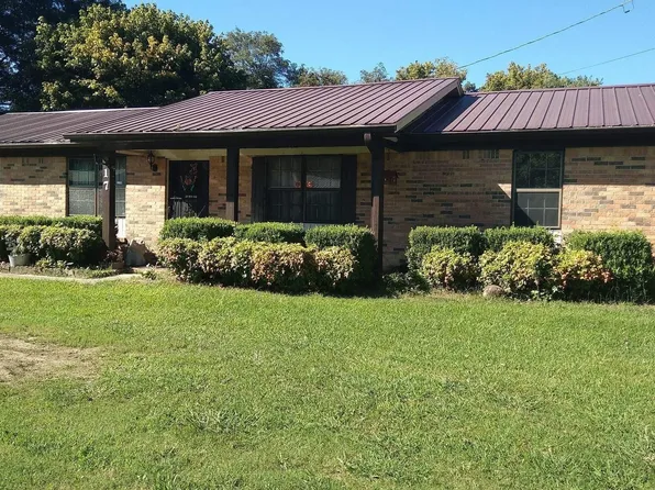 17 Miles Ln, Pisgah, AL 35765