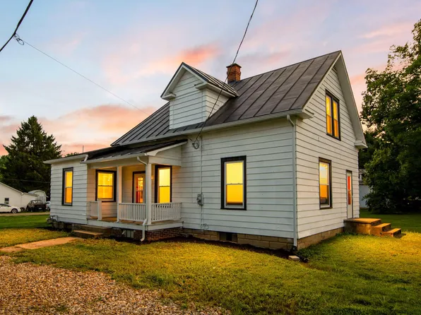 102 Roosevelt Ave, Mount Vernon, OH 43050