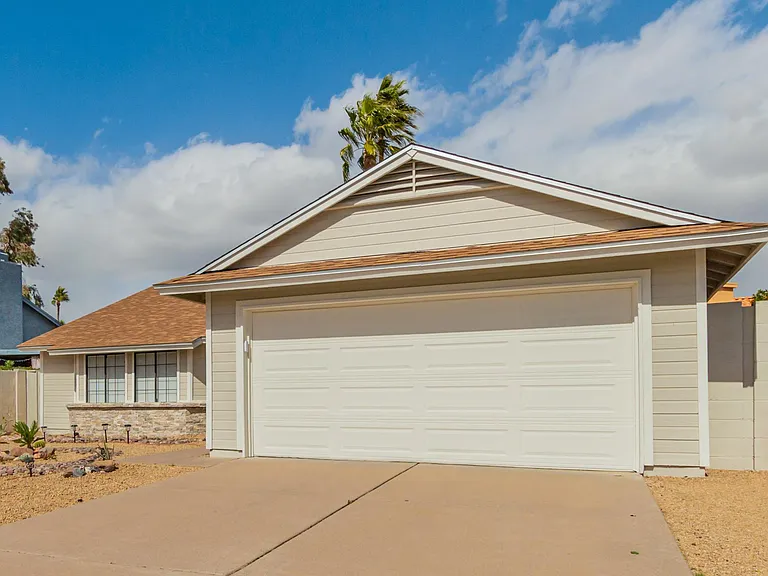 6326 E Carolina Dr — Photo 31