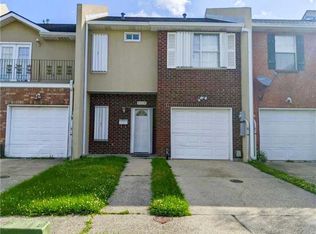 8209 Edinburgh St, New Orleans, LA 70118