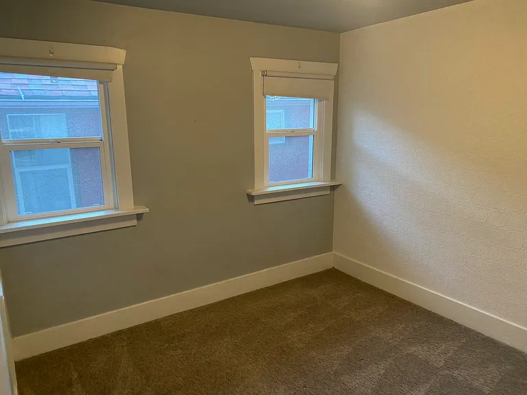 246 E Hampton Ave — Photo 15