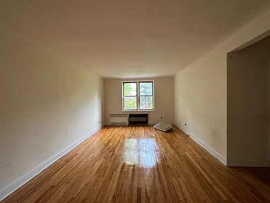 Rented by Contact Realty | media 2