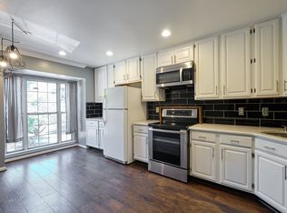 58 Silver Moon Dr, Silver Spring, MD 20904