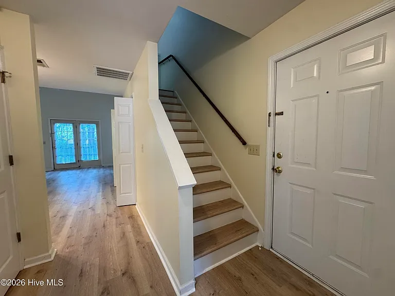 5147 Lamppost Cir — Photo 2