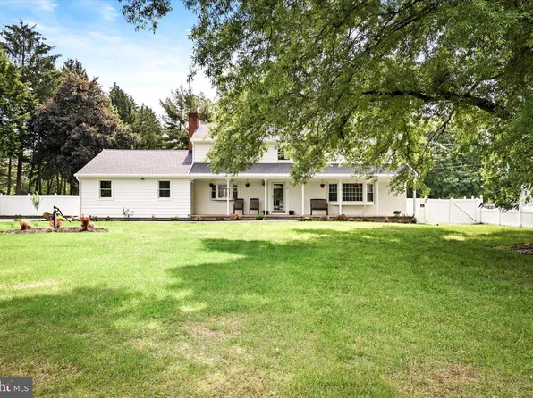 300 Evelyn Ave, Hamilton, NJ 08619