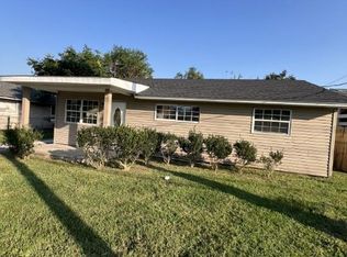 377 Helis Dr, Westwego, LA 70094