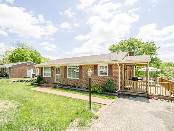 2nd image of 423 McGeorge Dr